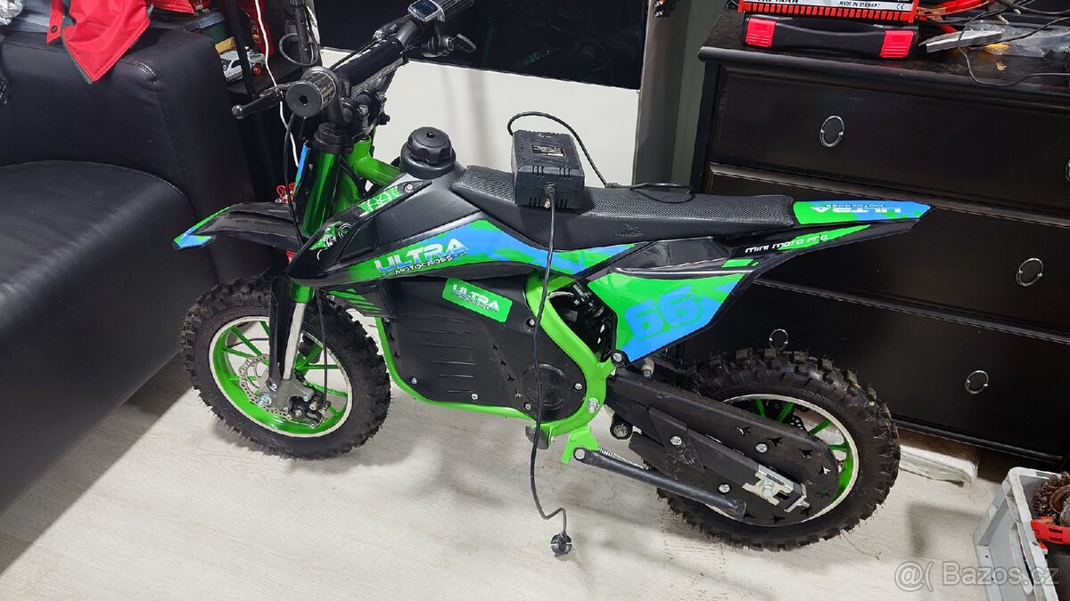 Elektrická motorka pro děti