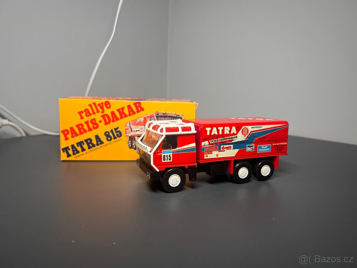 Tatra 815 KDN s krabicí