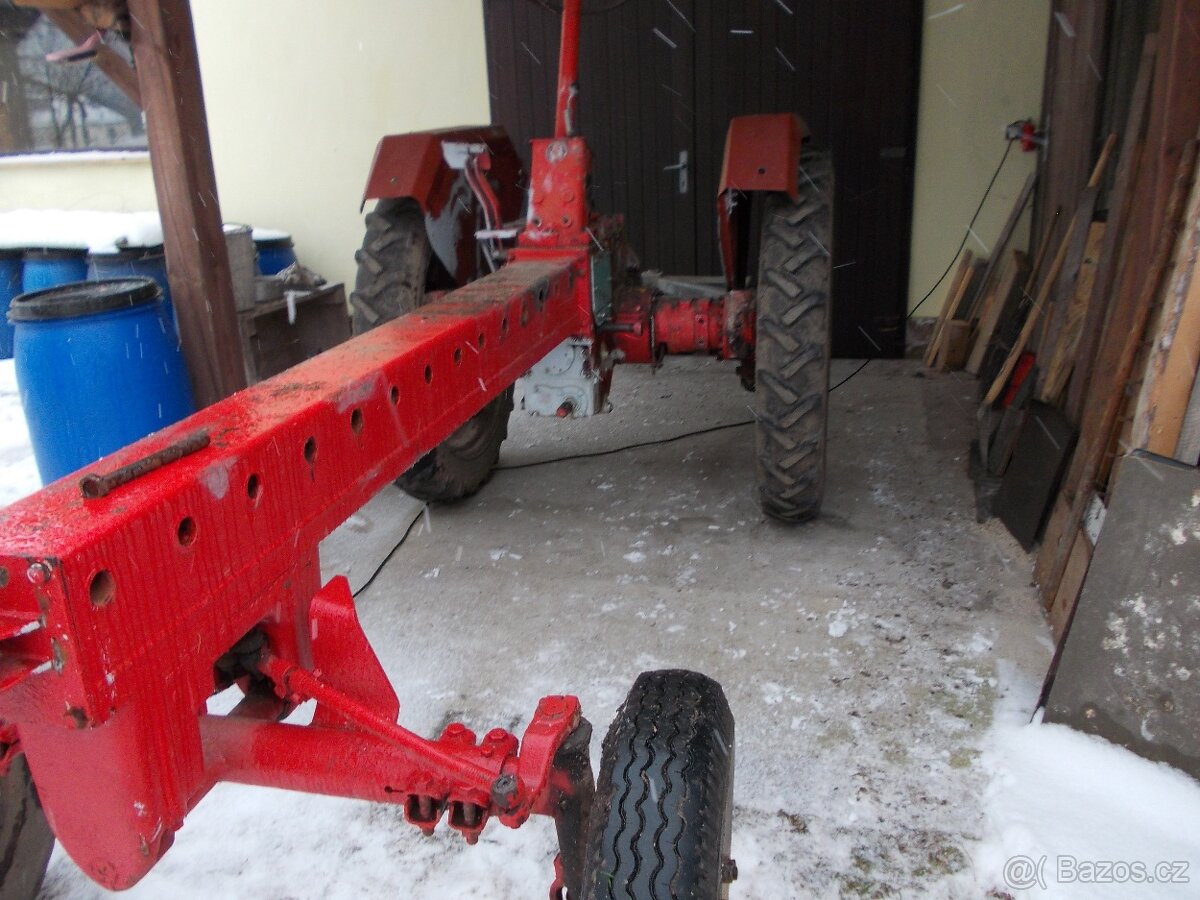 RS09 bez motoru a spojky.