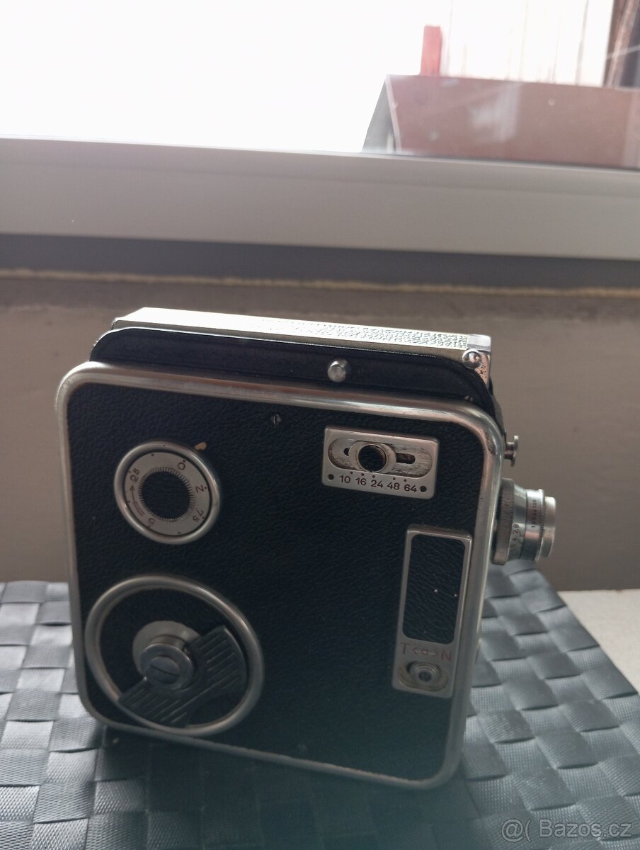 Stara kamera