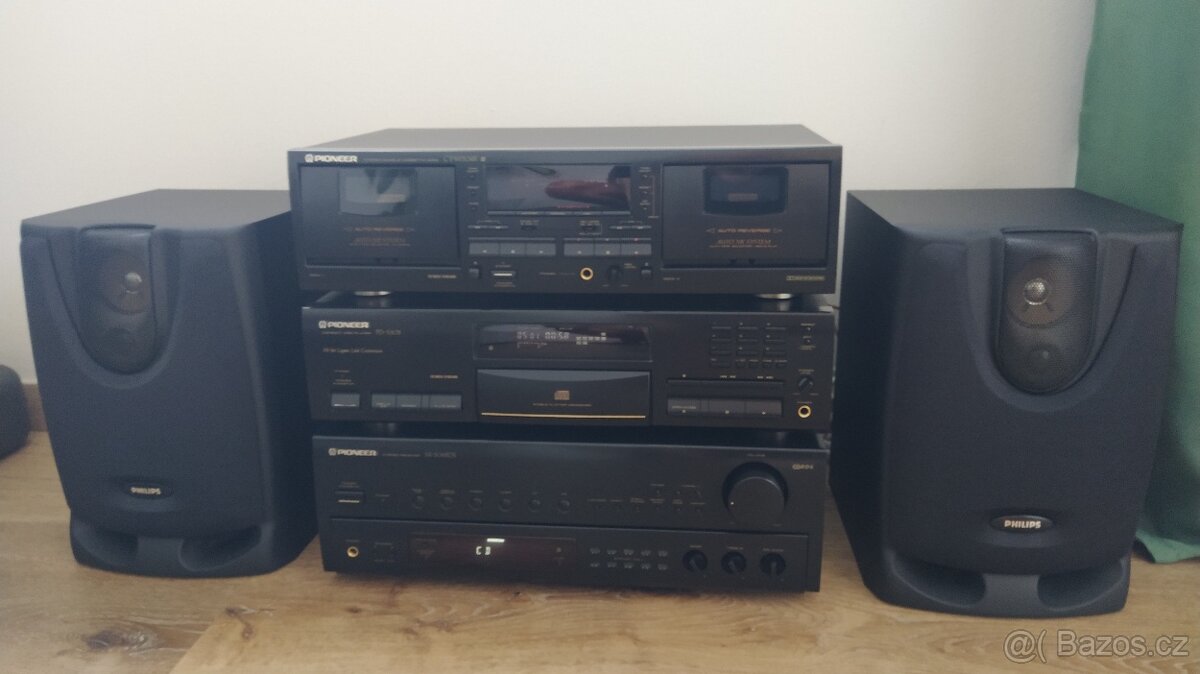 Prodám Hi-Fi sestavu Pioneer (receiver, tape, CD, repro)