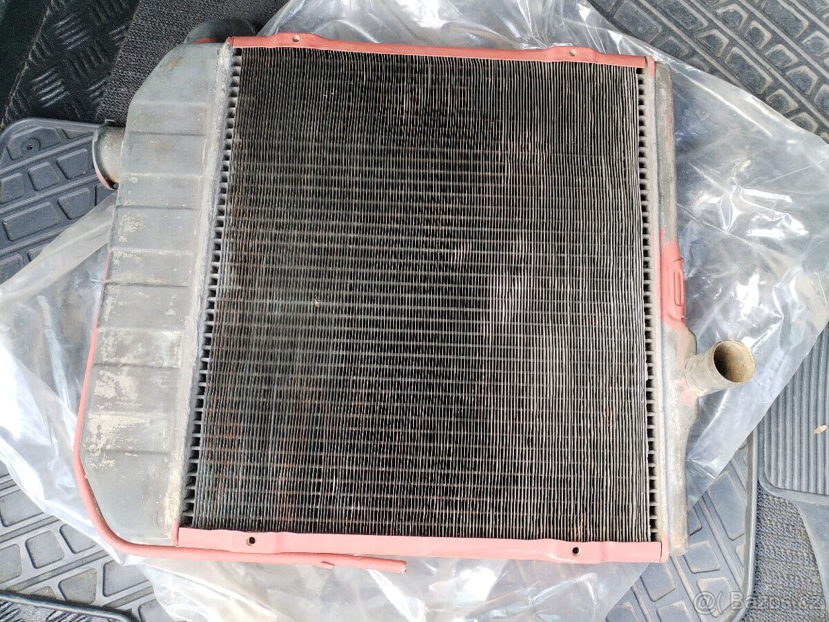 Chladič Škoda 1000MB,100L,110R