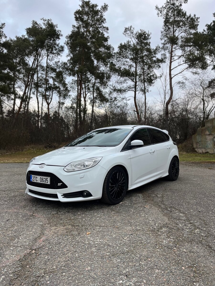 Ford Focus ST Mk3 – 2.0 EcoBoost, 184 kW