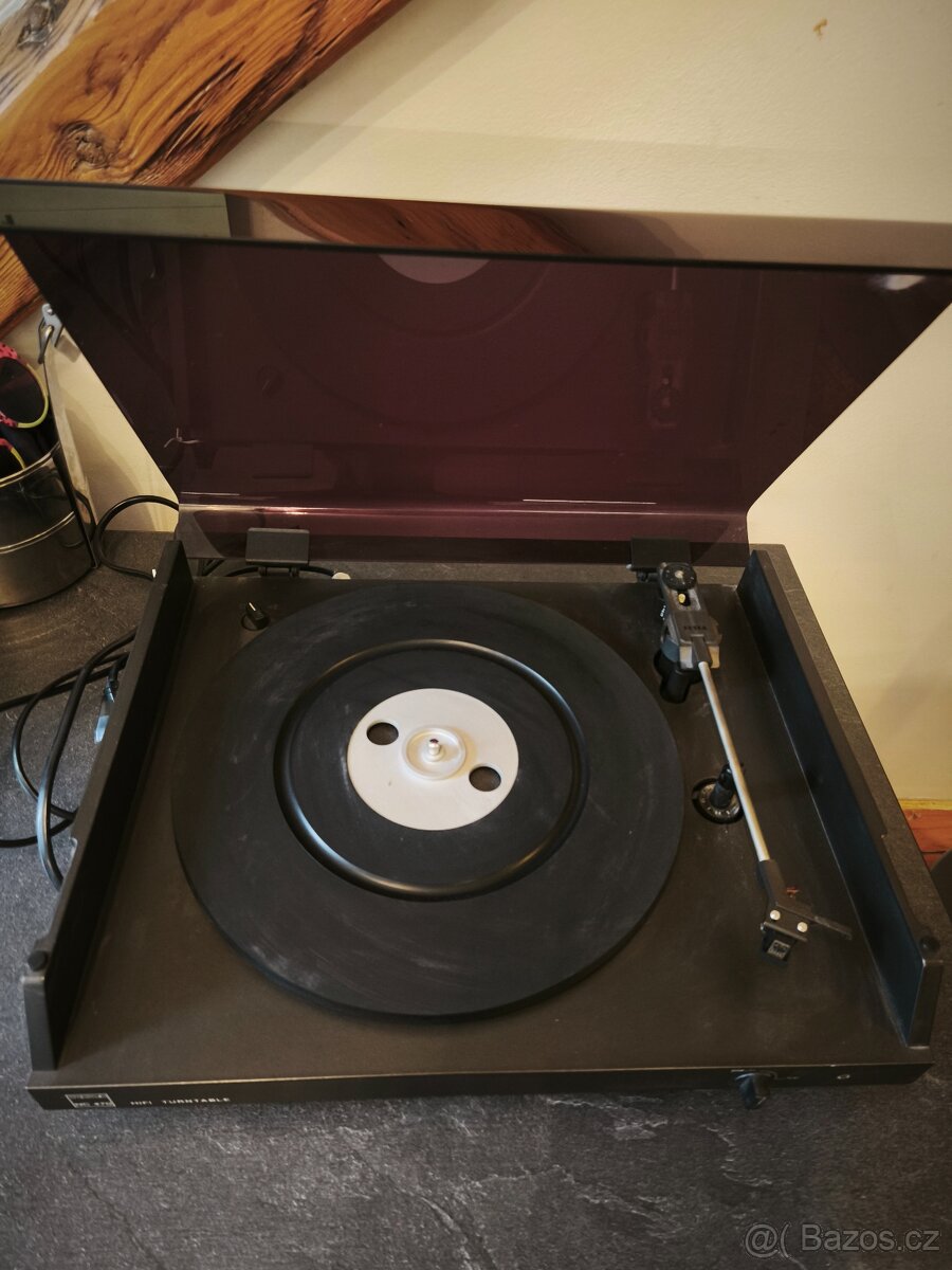 Levně GRAMOFON TESLA NC 470