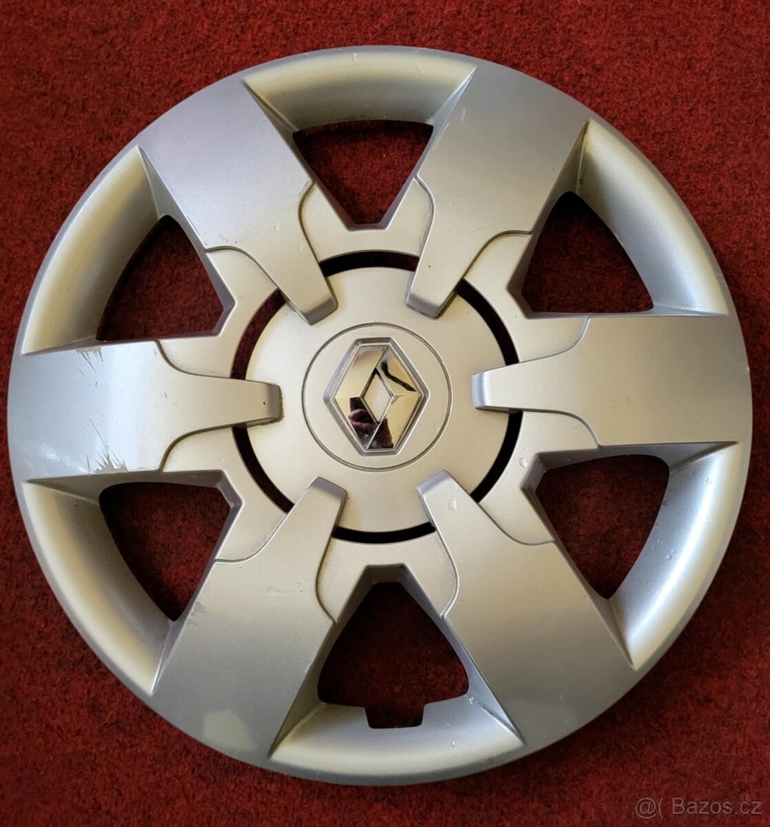 1 kus poklice Renault Master 16"