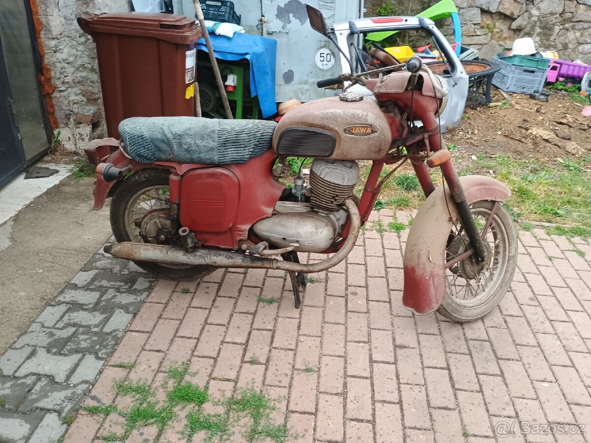 Prodám Javu 250
