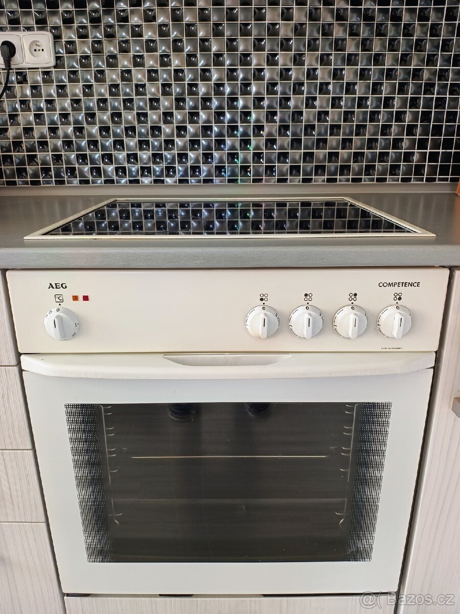 Trouba AEG + sklokeramická deska