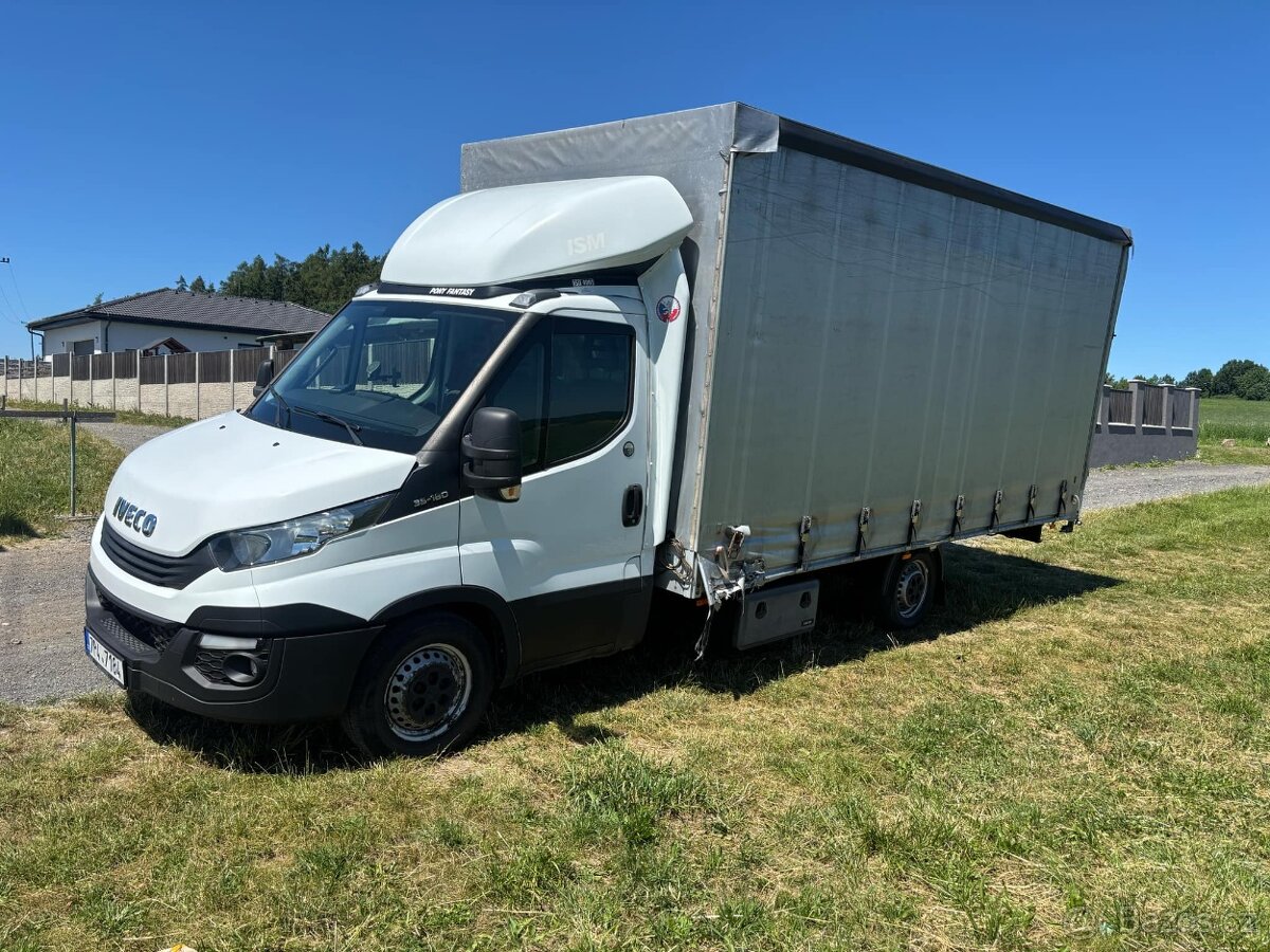 Iveco Daily 35S180 plachta 9pal 2019