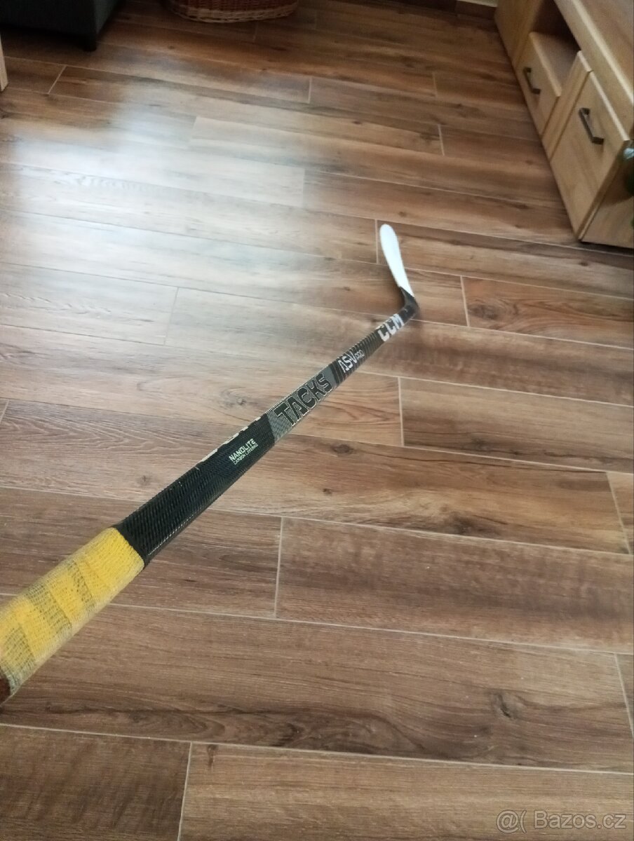Hokejka Jakuba Rychlovského