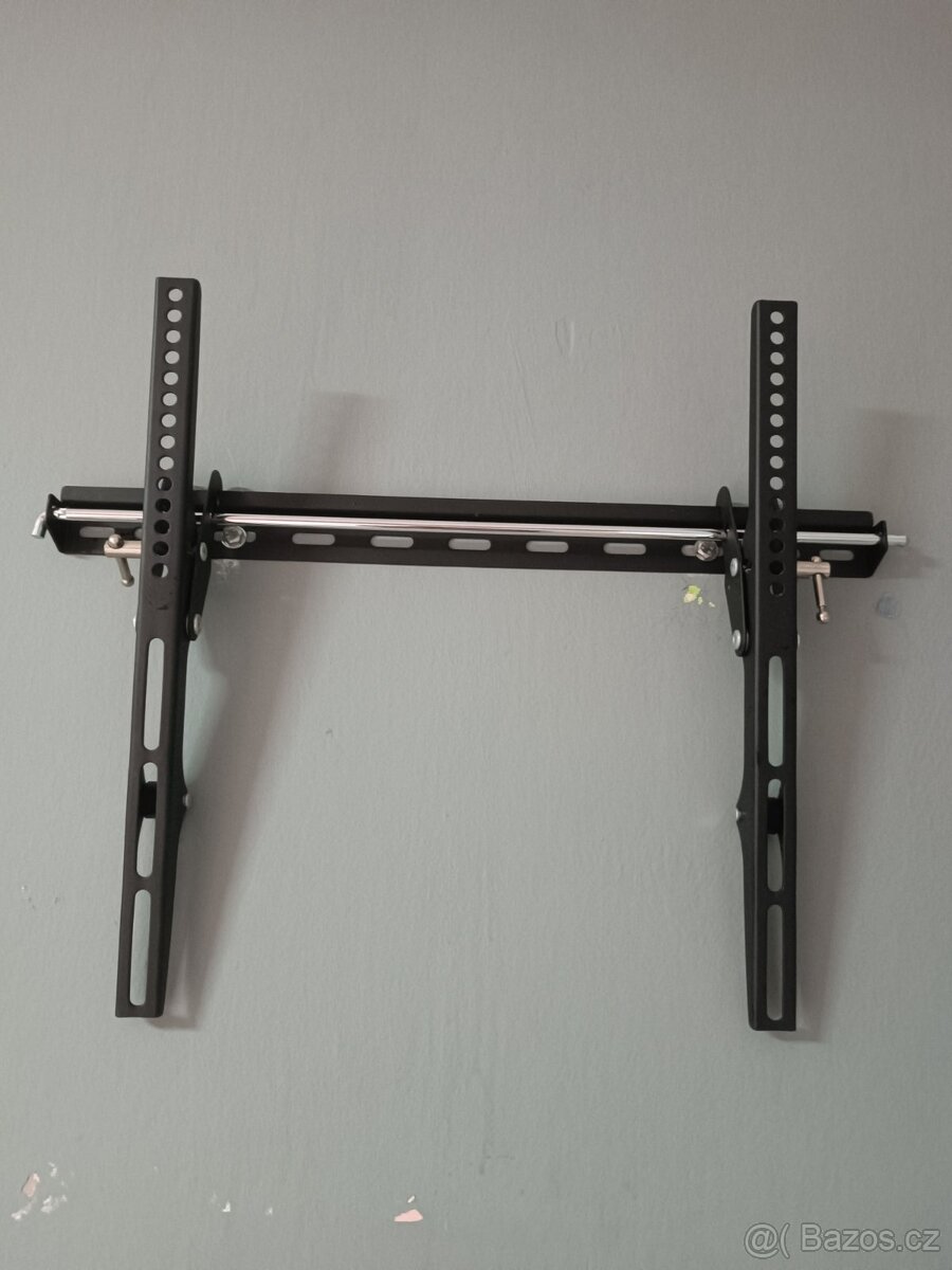 Nástěnný držák TV