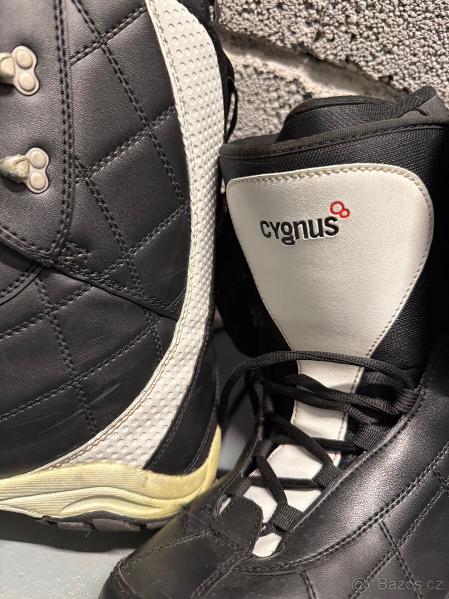 Snowboardové boty Cygnus, velikost 45