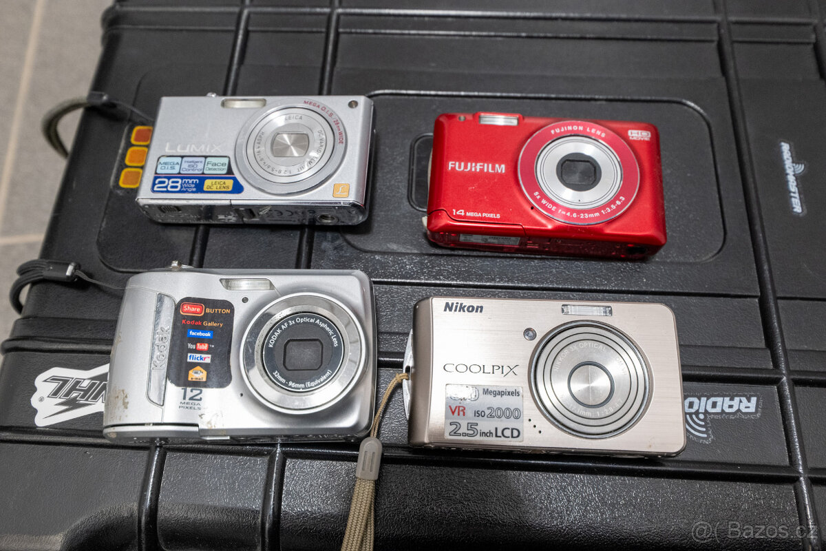 Fujifilm, Nikon, Kodak, Lumix kompakty