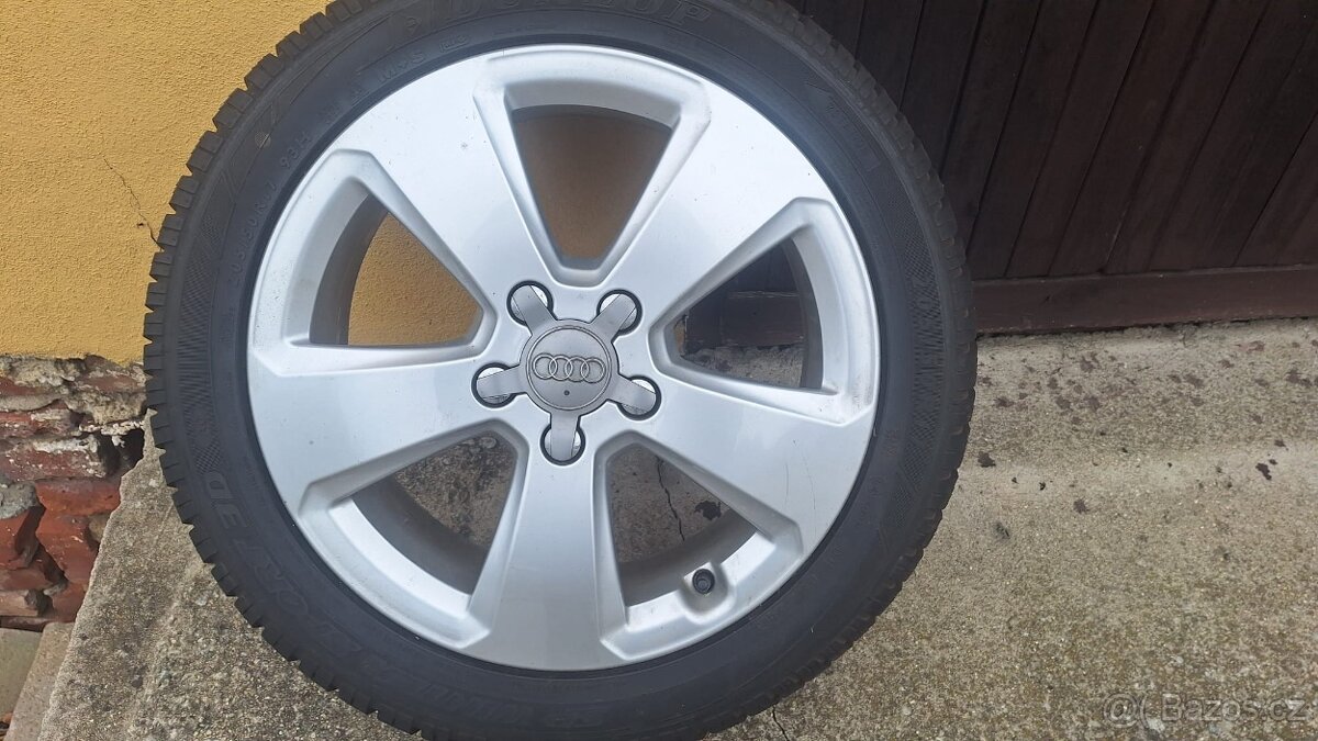Prodám alu kola audi r17 zimní pneu