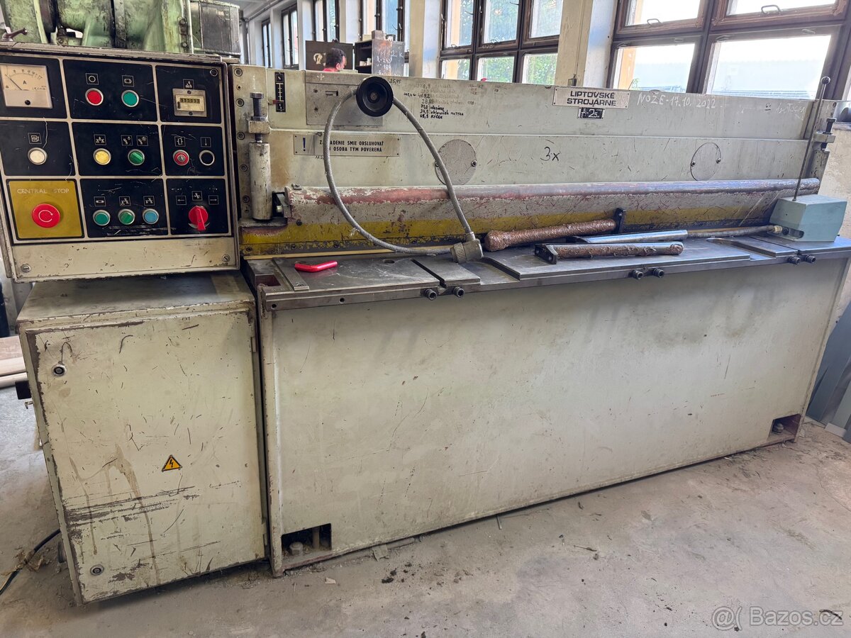 Tabulové nůžky NTC 2000/2,5mm