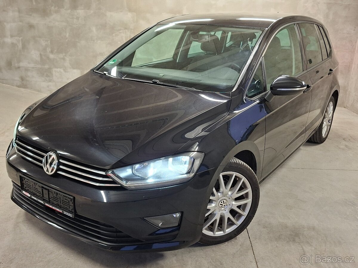 VW Golf 7 SportsVan 1.6 TDI, 81kW, DIGI KLIMA,WEBASTO, TAŽNÉ