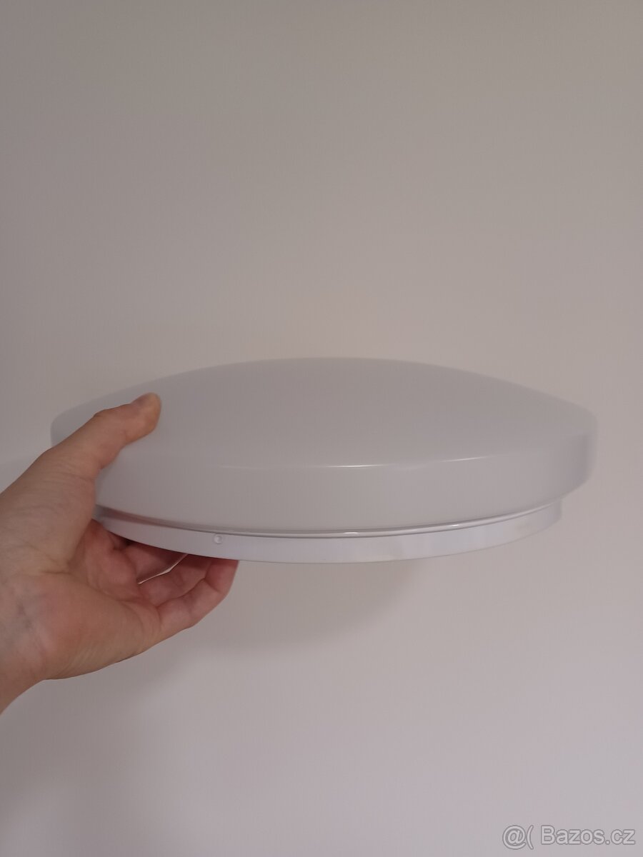 Stropní svítidlo Tesla