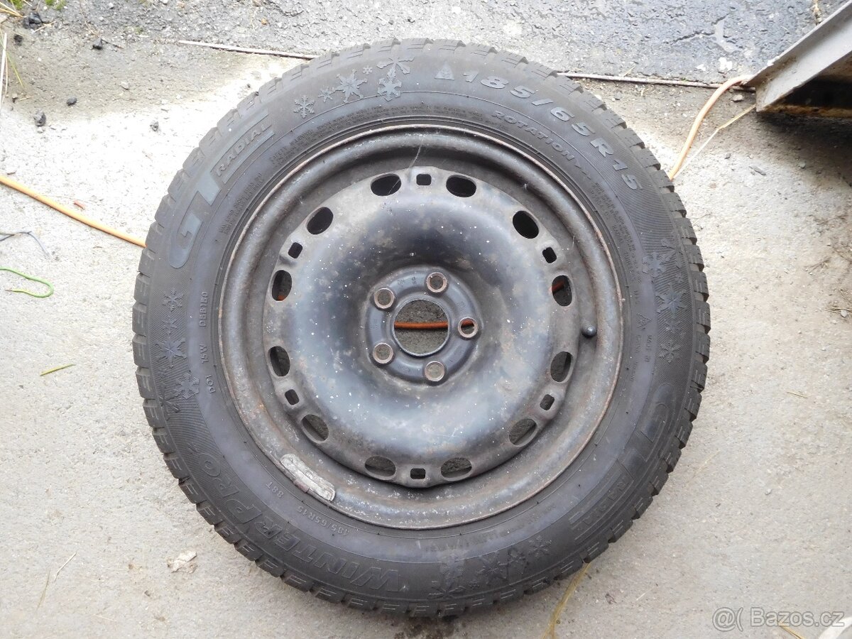 Škoda Roomster Sada Zimních Kol 185/65 R15