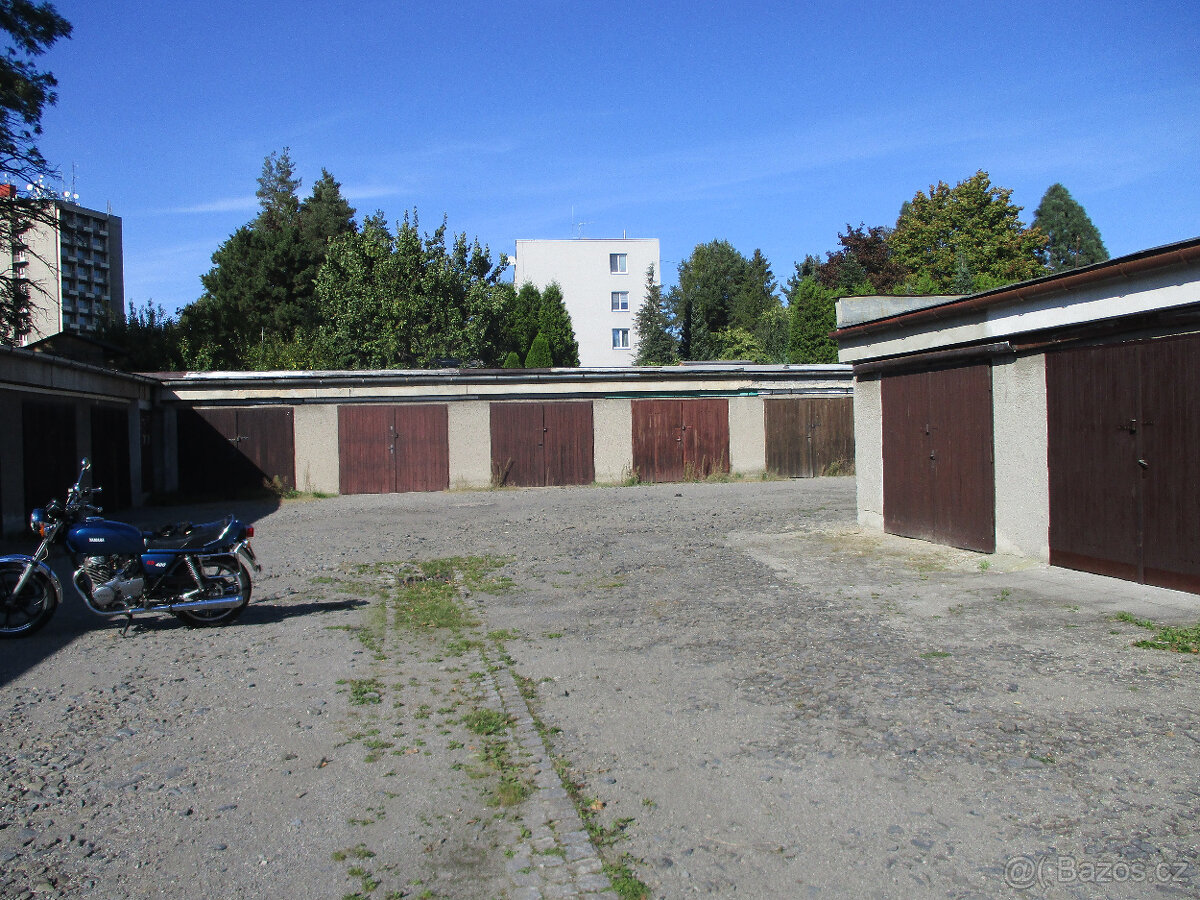 Pronájem garáže 22m2 s elektřinou v Opavě