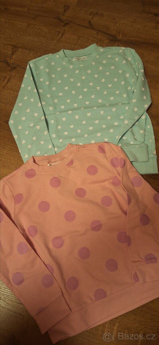 Dívčí mikiny,vel.122