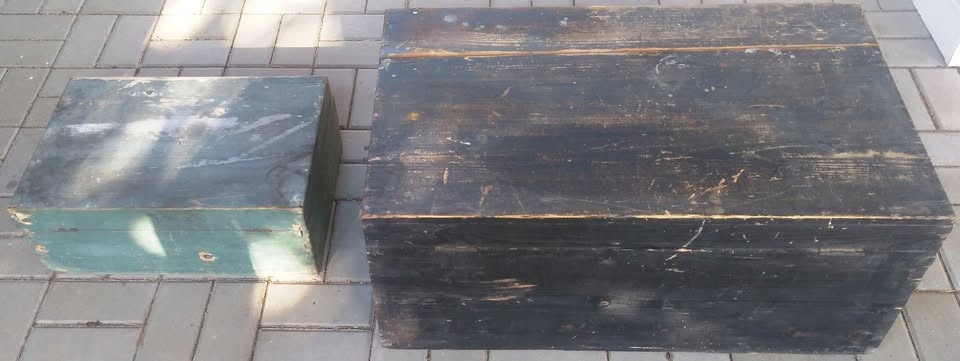 Staré dřevěné bedny , truhly