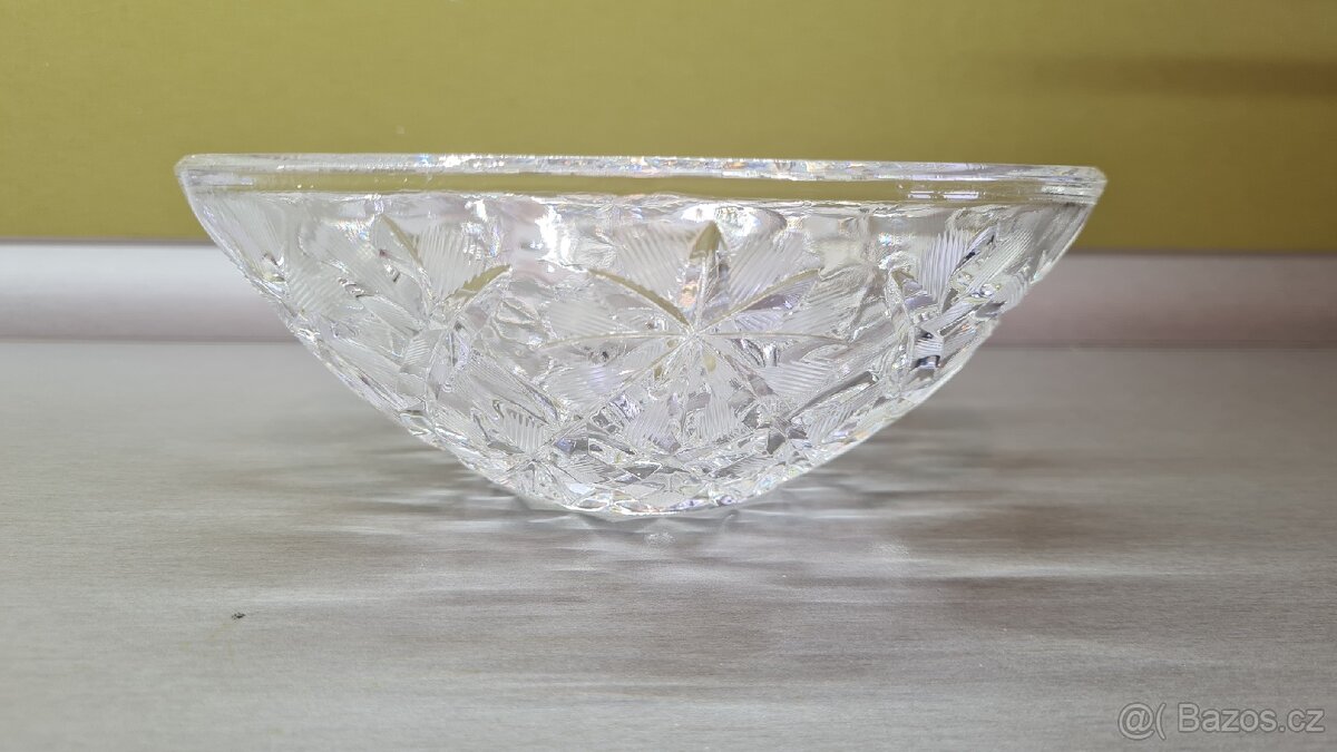 Skleněná mísa