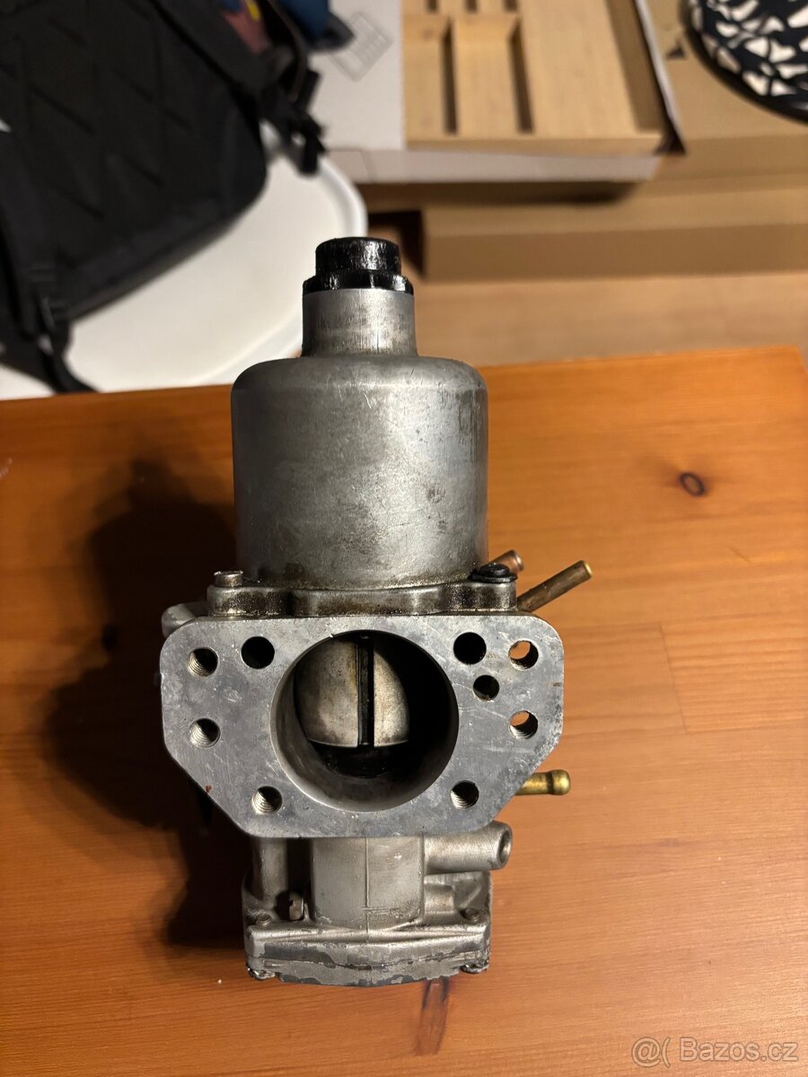 karburátor HIF44
