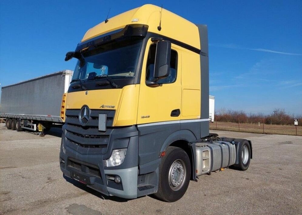 Prodám Tahač Mercedes-Benz Actros 1845 LS Gigaspace 4x21