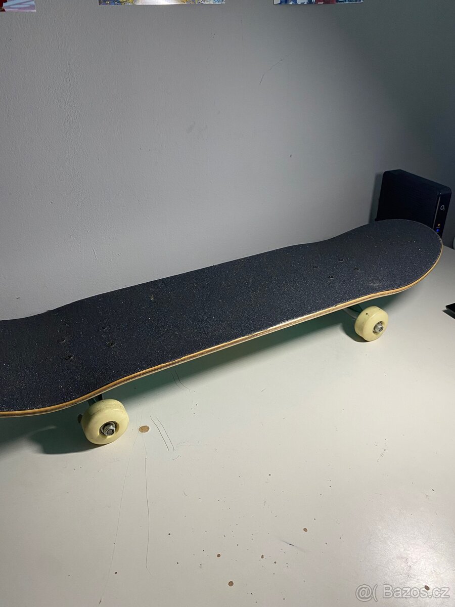 Skateboardový komplet značky Craness: komplet pro