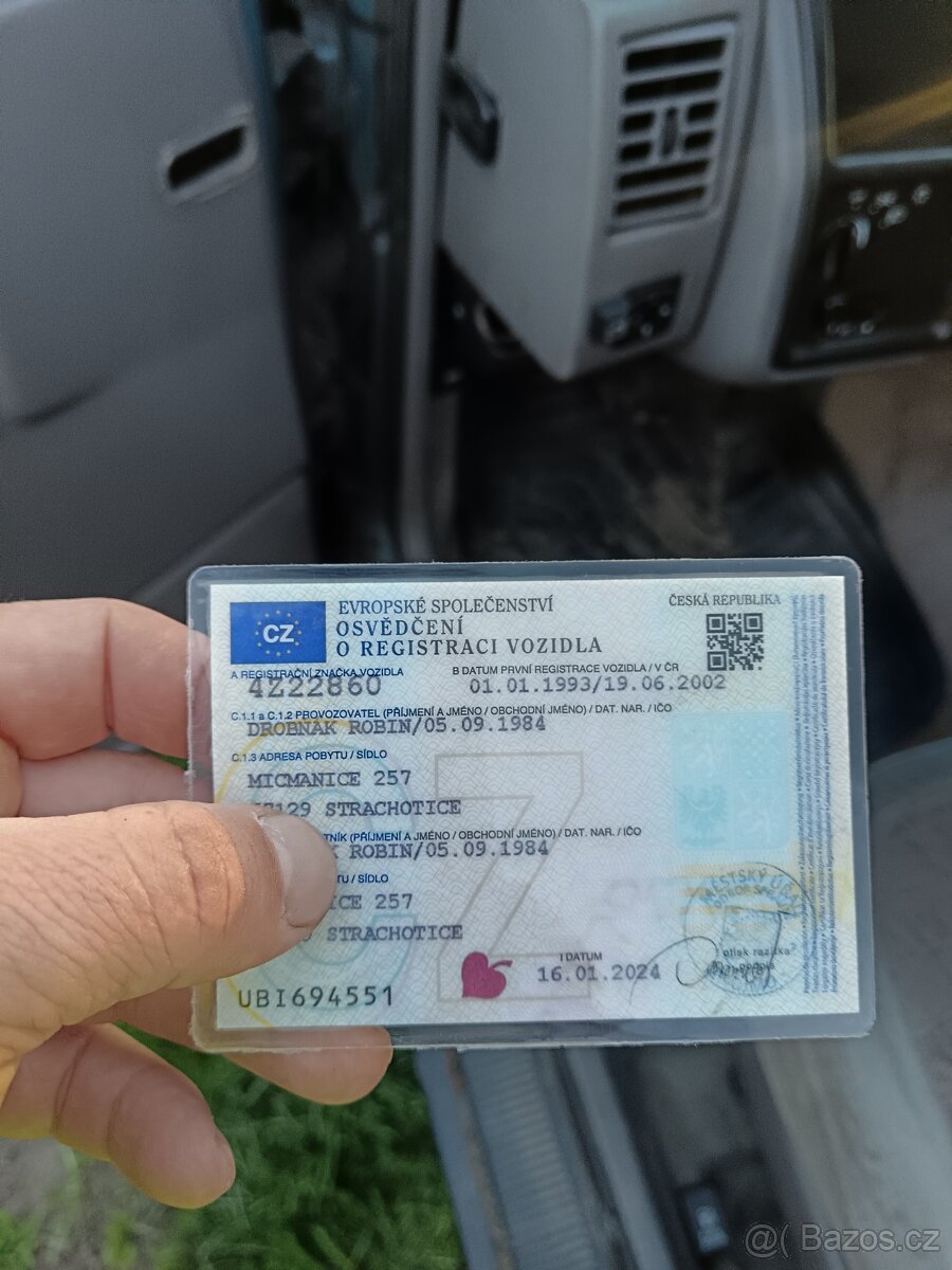 Prodám Jeep na ND nebo na opravu