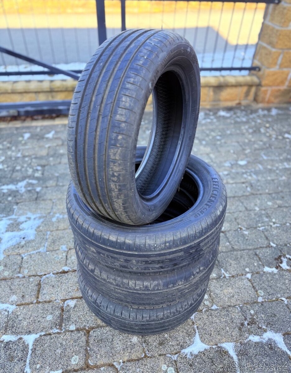 GOODYEAR EFFICIENTGRIP PERFORMANCE DOT 2924