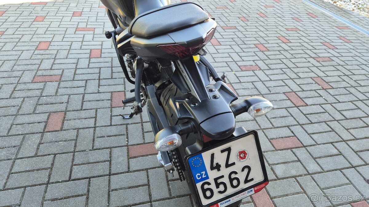 MT-07, r.v. 2014 najete JEN 11tis. km