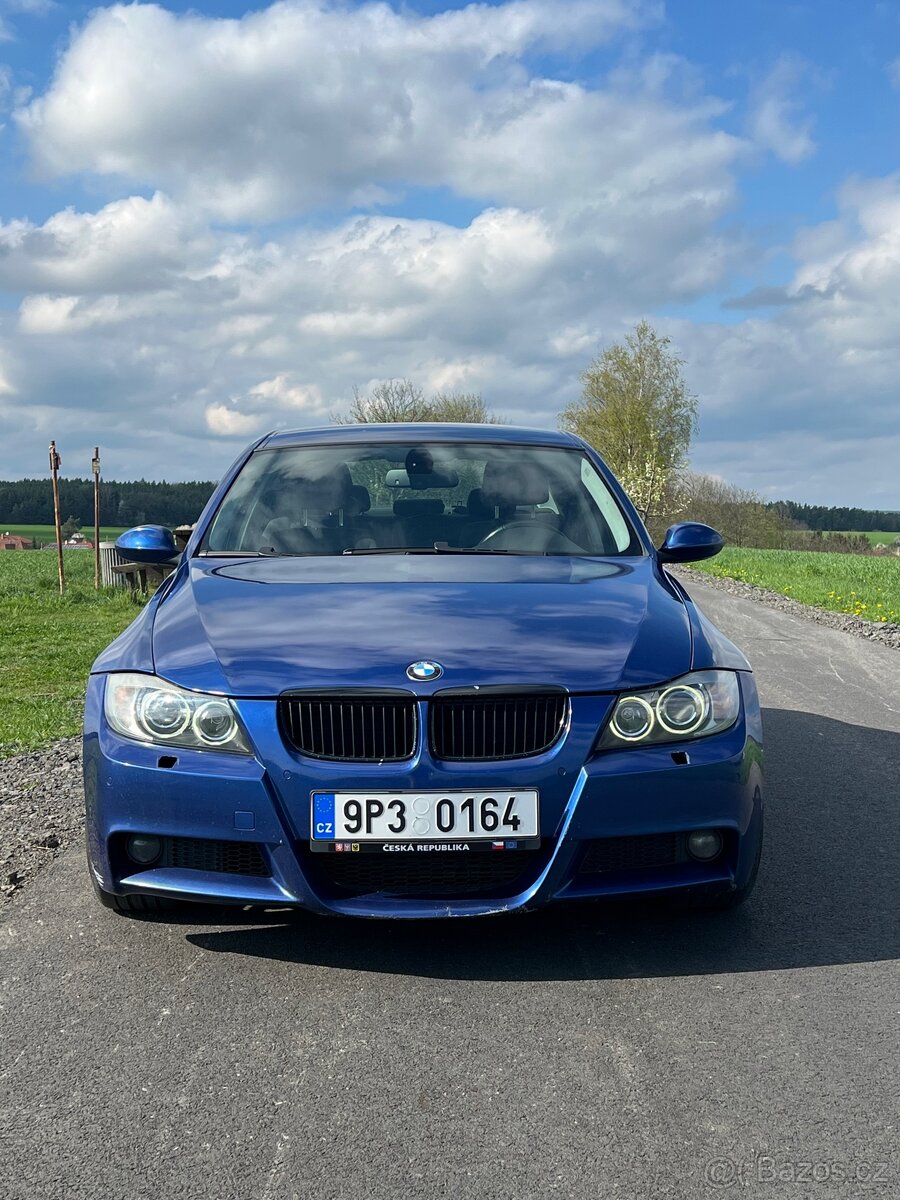 BMW E90 318d výbava ac schnitzer