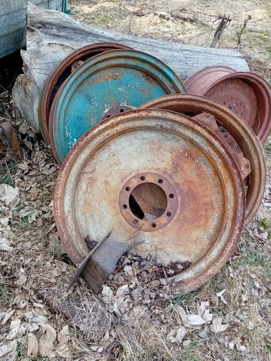 Zetor 25 k disky