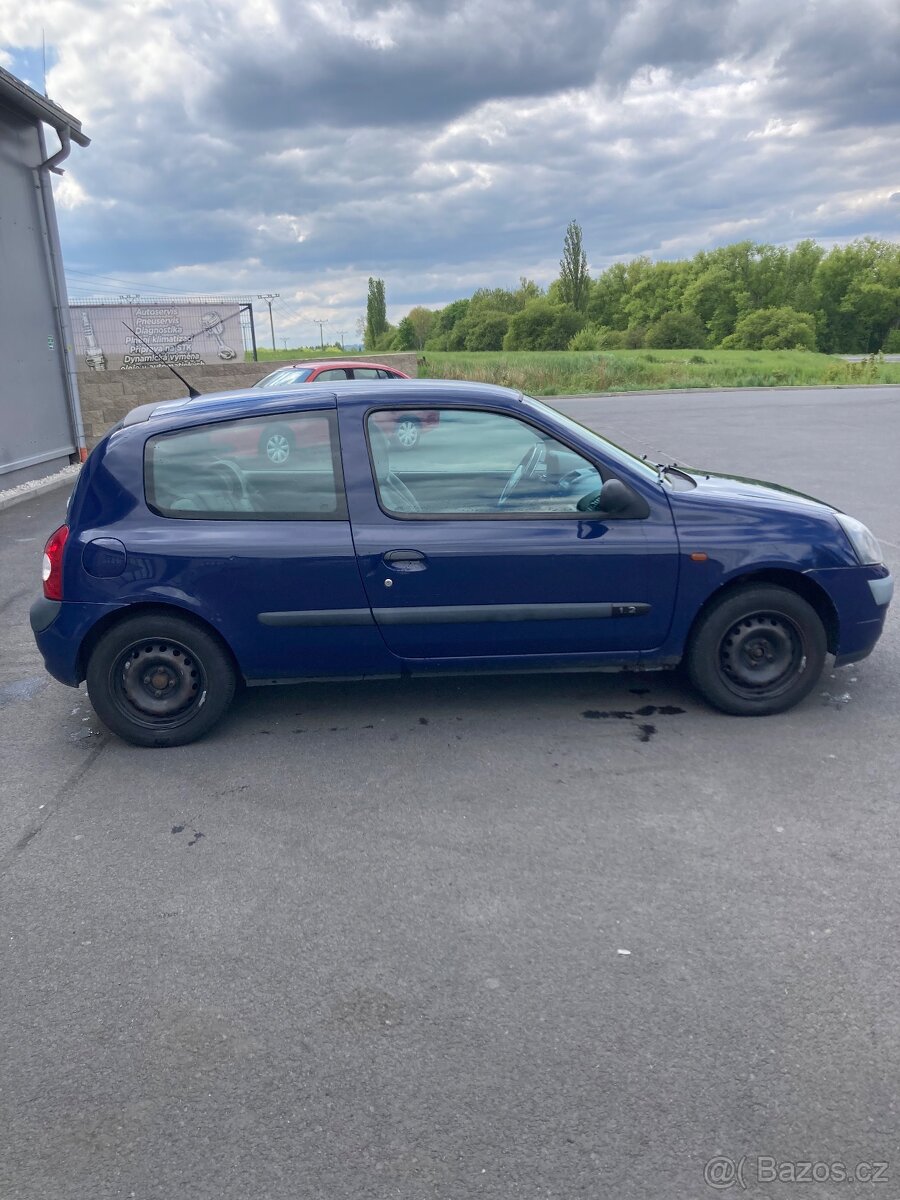 Renault Clio 1.2 benzin 2002