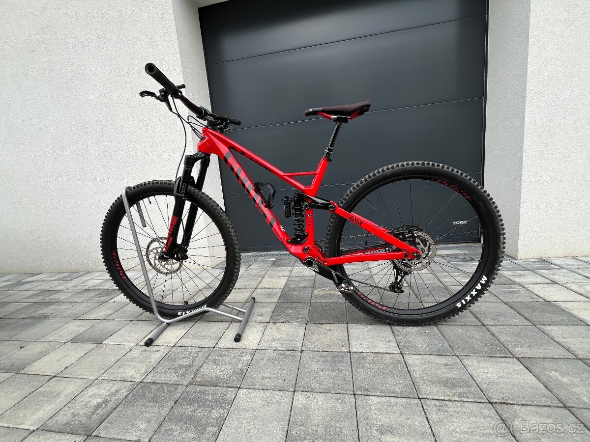 Celoodpružené kolo GHOST SLAMR 6.9 LC