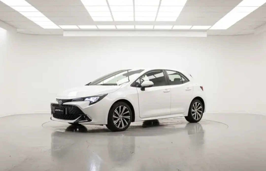 Toyota Corolla  Active 1.8 Hybrid 103Kw