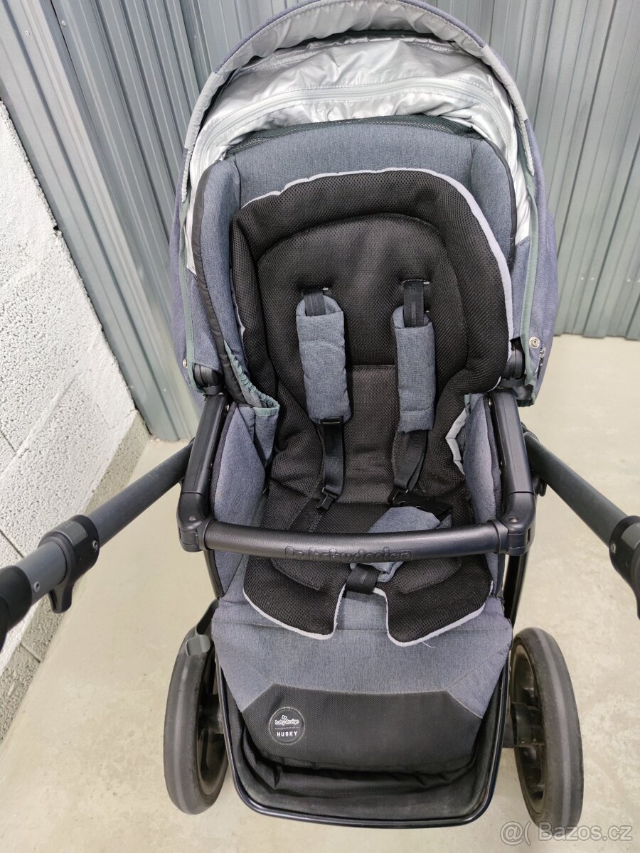 Kočárek Baby design Husky