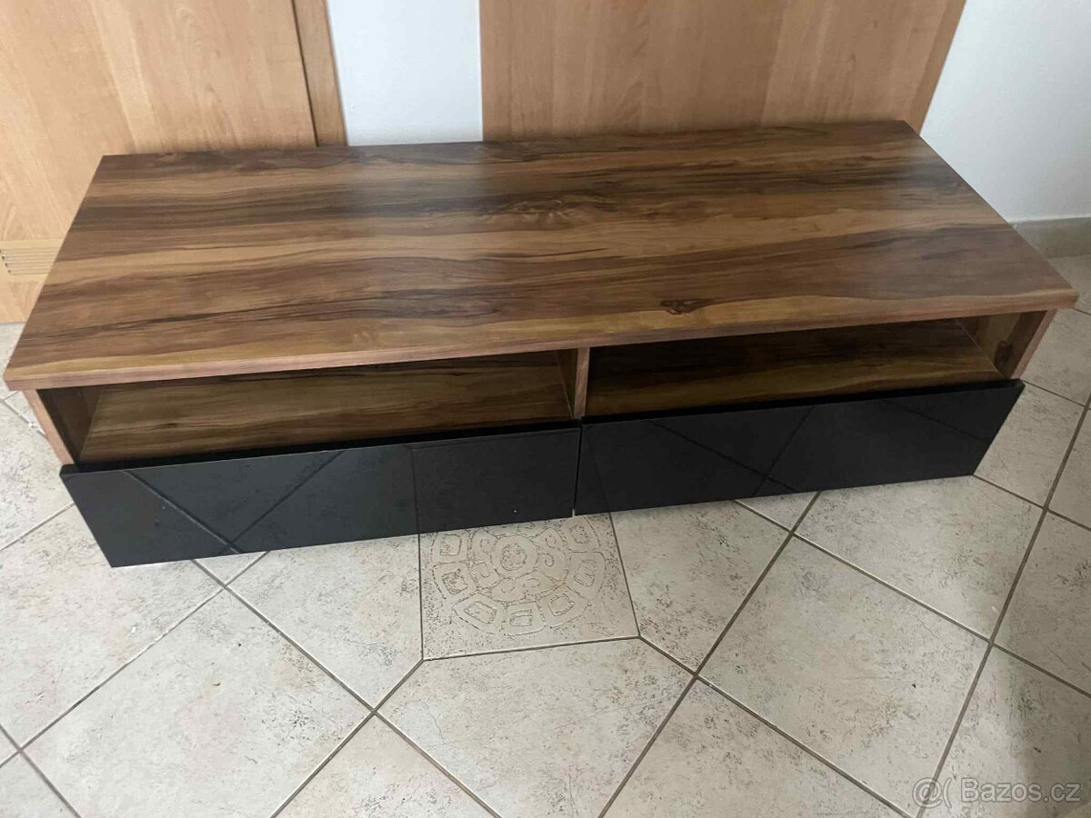 tv stolek