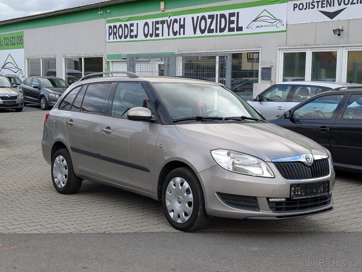 ŠKODA FABIA II COMBI 1.4 16V 63kW 2010 JEN 138TKM