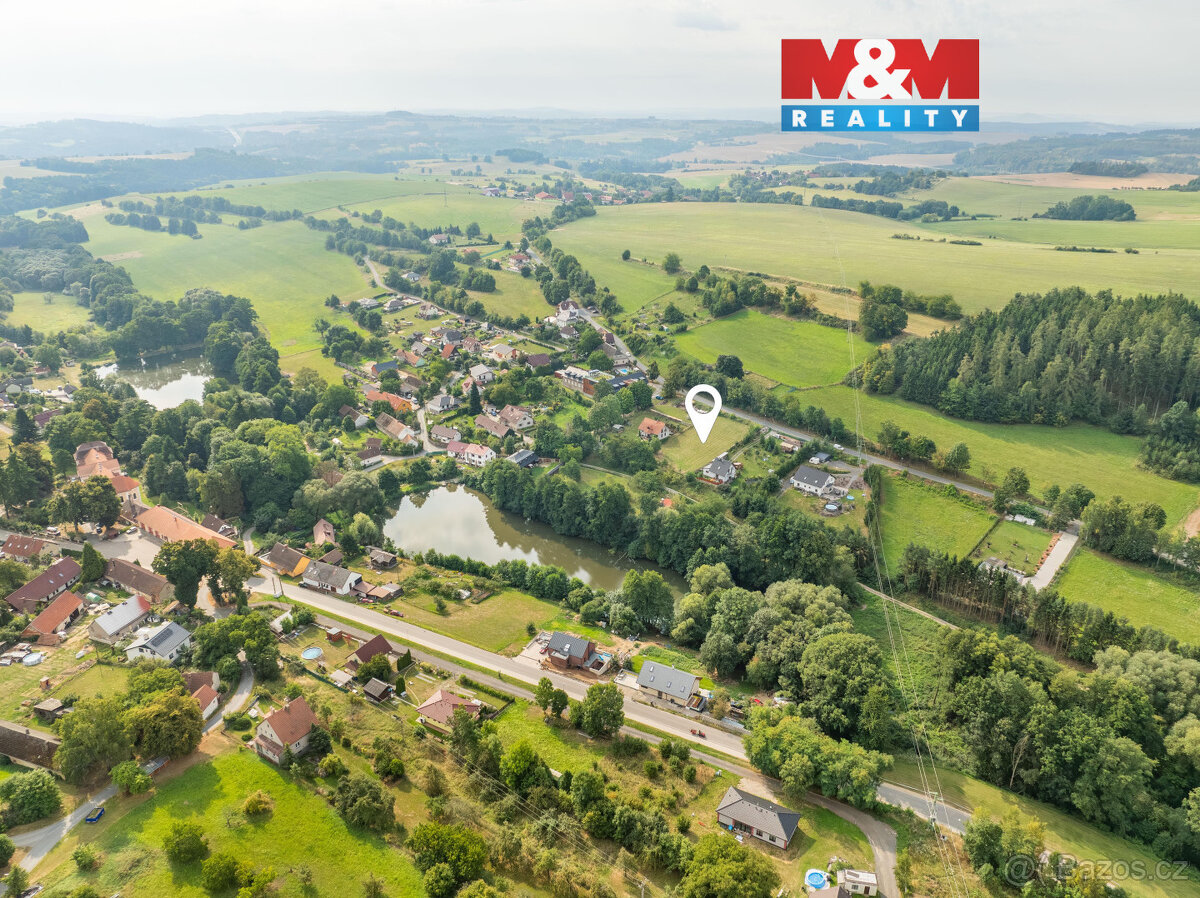 Prodej pozemku k bydlení, 1932 m², Ostředek