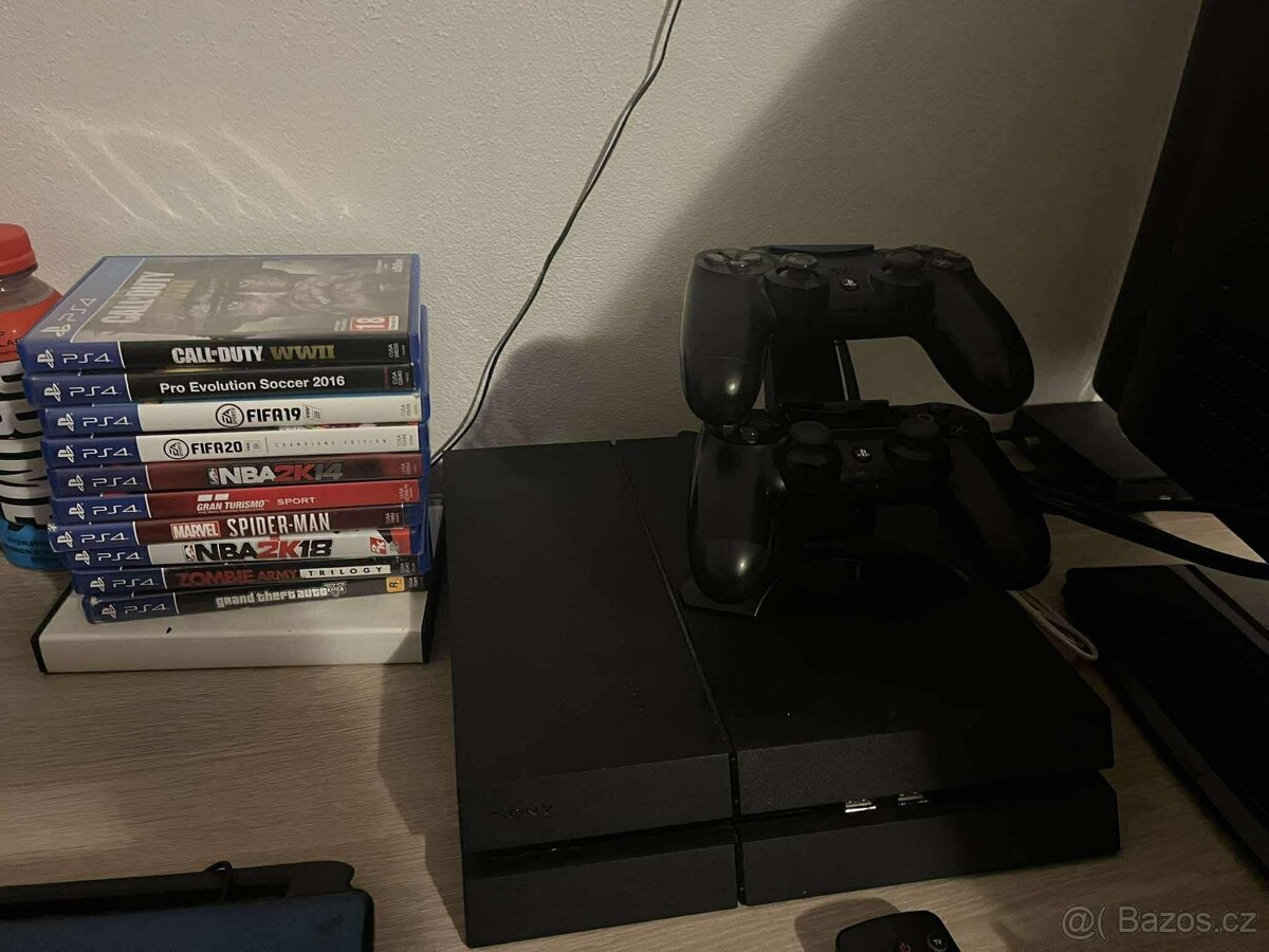 Play station 4
