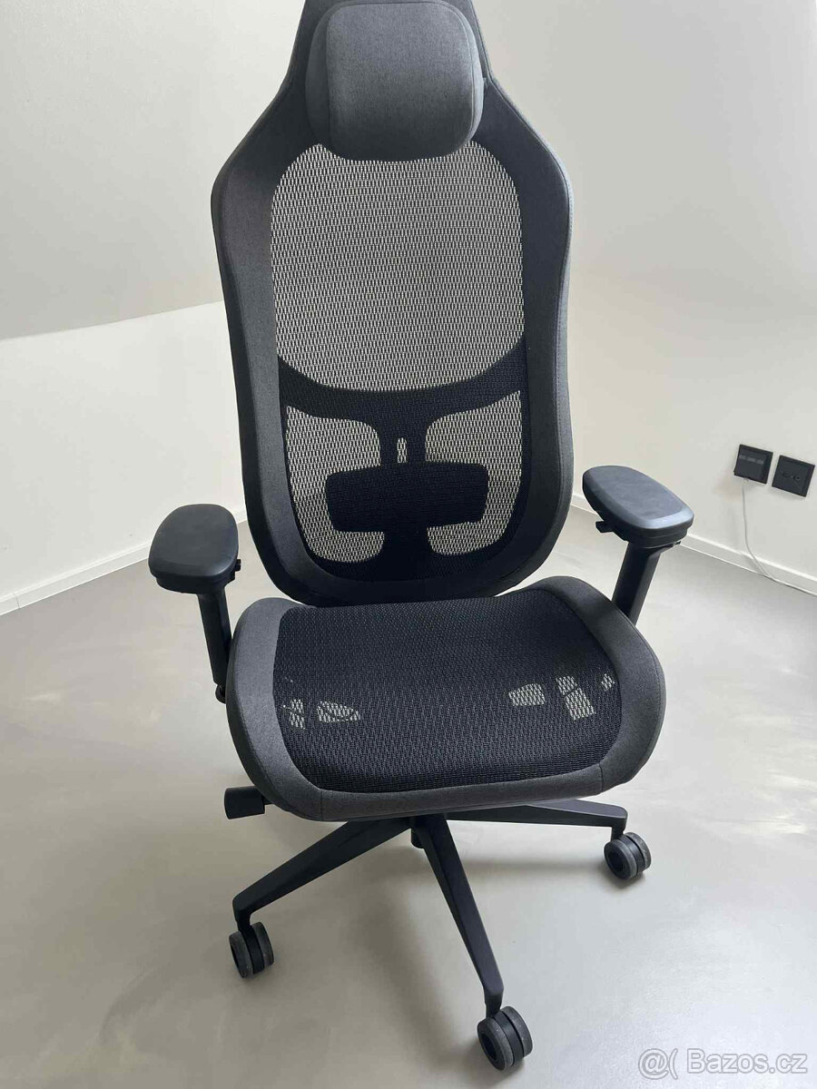 Ergonomická kancelářská/herní židli Refine Mesh