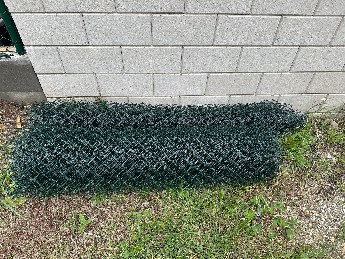 Pletivo nové poplastované 150cm 180cm napínací drát