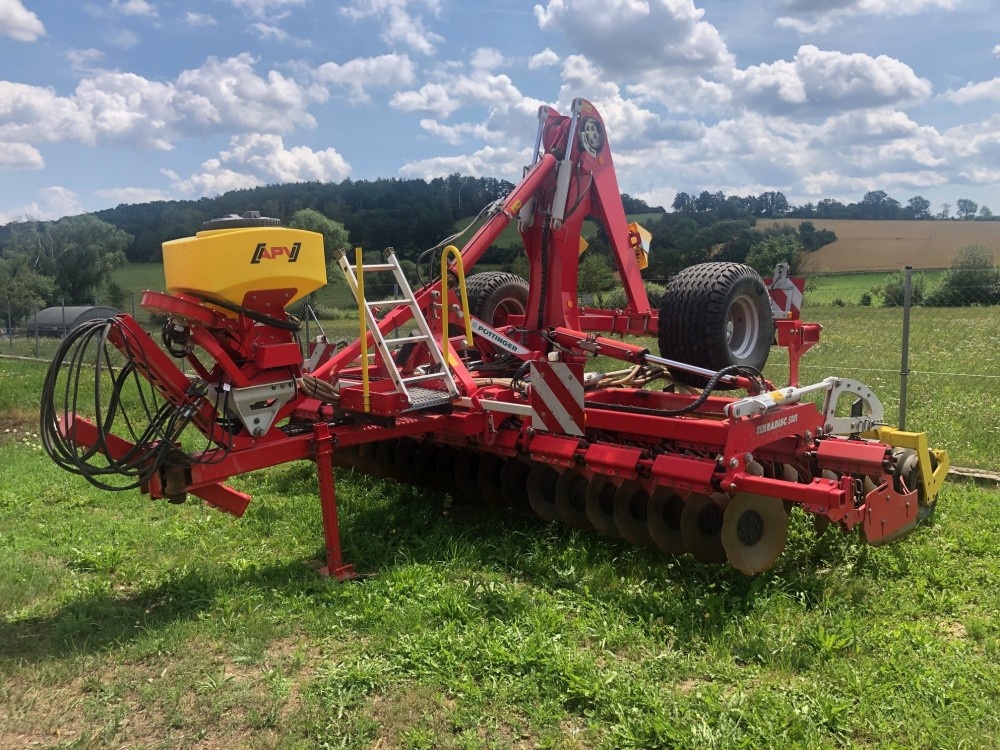 Pöttinger TERRADISC 5001 T + APV