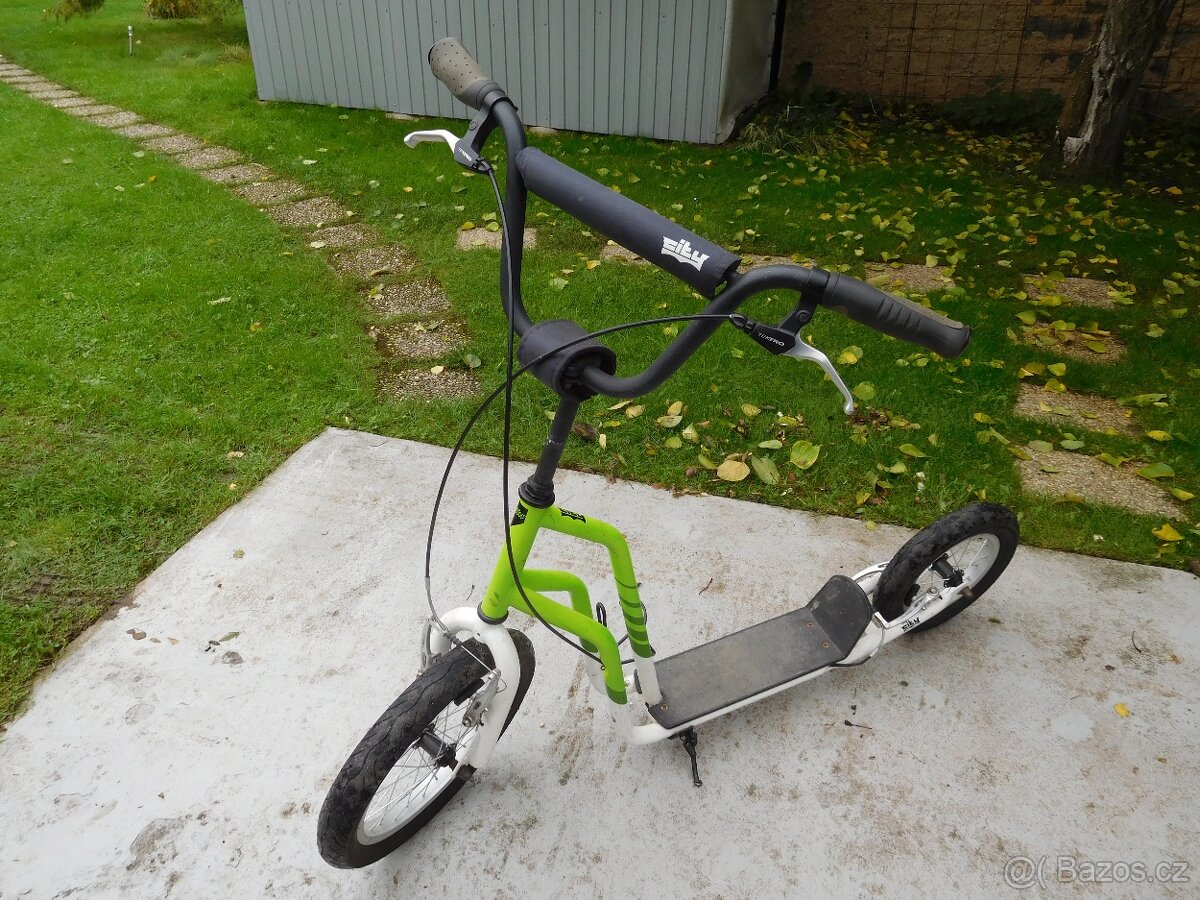 Koloběžka WILCOX FORCITY