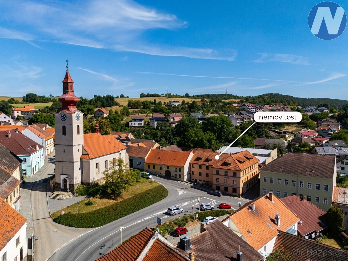 Prodej komerčního objektu, Komenského, Husinec