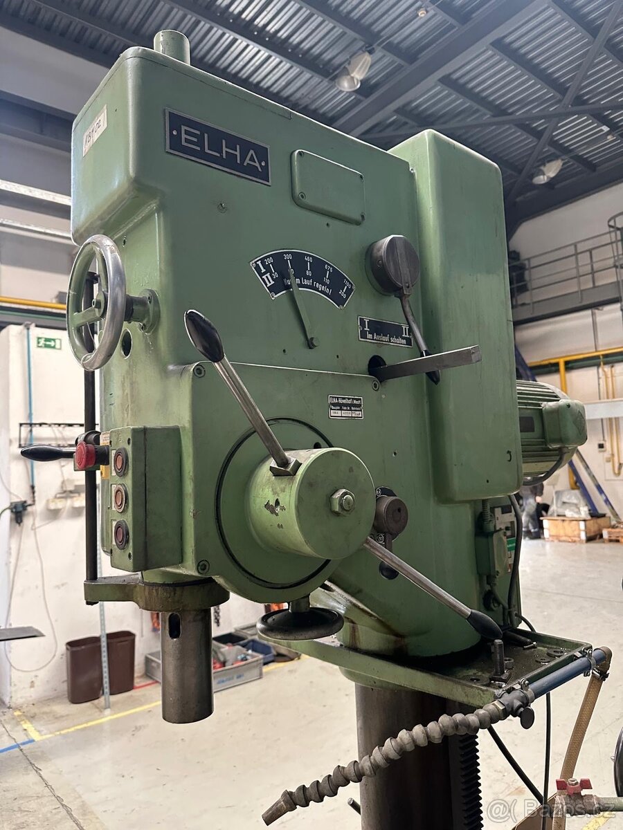 Sloupová vrtačka Elha PT 801