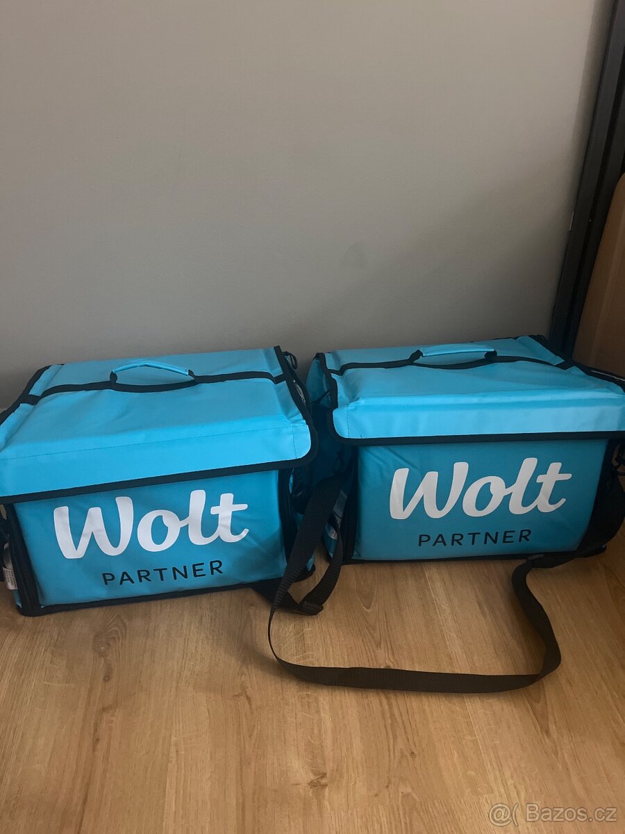 Wolt tašky do auta