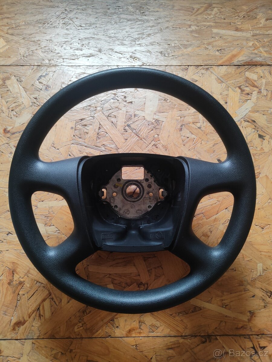 Volant Škoda Octavia 2