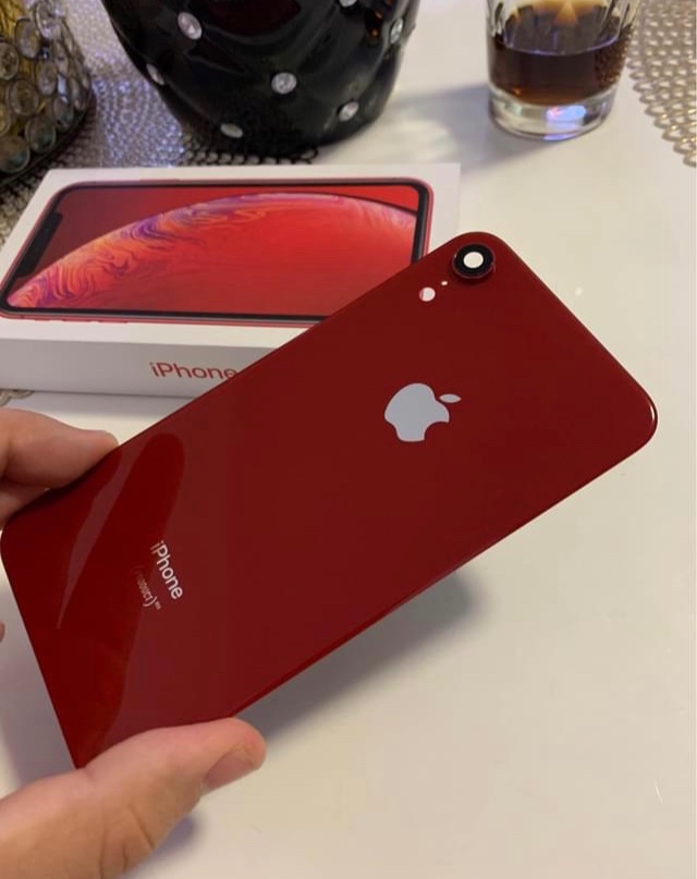 iPhone XR RED TOP STAV